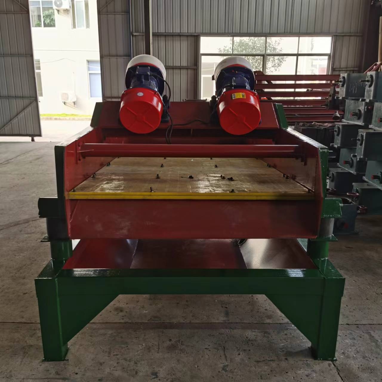 Linear Vibrating Screen