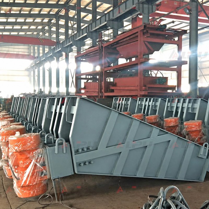 Manufacturing of electromagnetic vibrating feeders at the factory