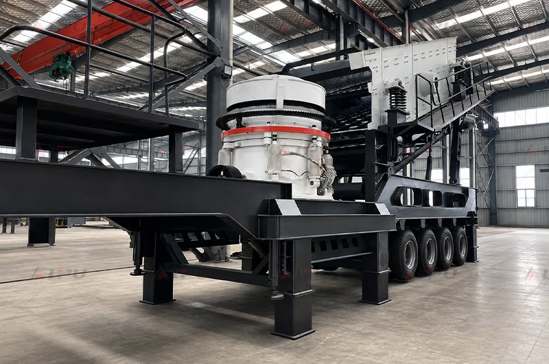 Tire-mounted mobile cone crushing and screening plant